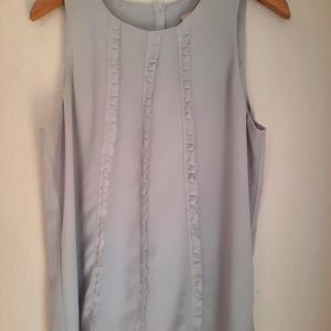 {M} Ann Taylor Light Gray Sleeveless Top